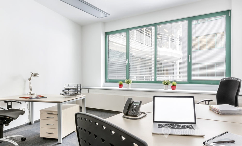 Сoworking ul. Chmielna 132/134 00-805 Warszawa Śródmieście