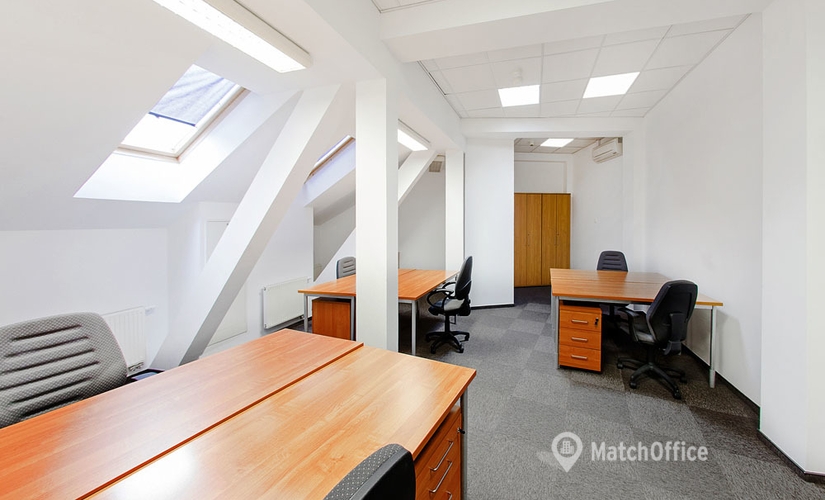 Rent suitable a 35 m² Shared office in Warszawa Śródmieście, ul. Wierzbowa 9/11 (00-094) - 1 | MatchOffice