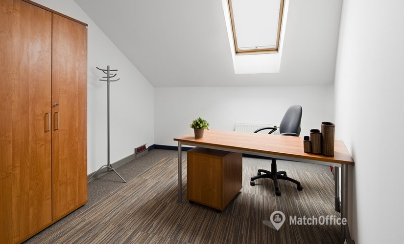 Rent comfortable a 35 m² Shared workspace in Warszawa Śródmieście, ul. Wierzbowa 9/11 (00-094) - 3 | MatchOffice.com