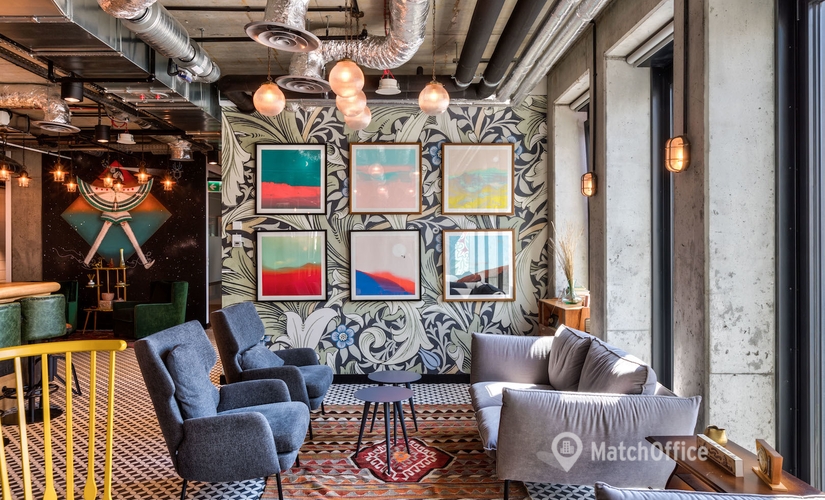 710 m² Serviced office in Warszawa Śródmieście, Koszykowa 61 (00-667) - 1 | MatchOffice.com