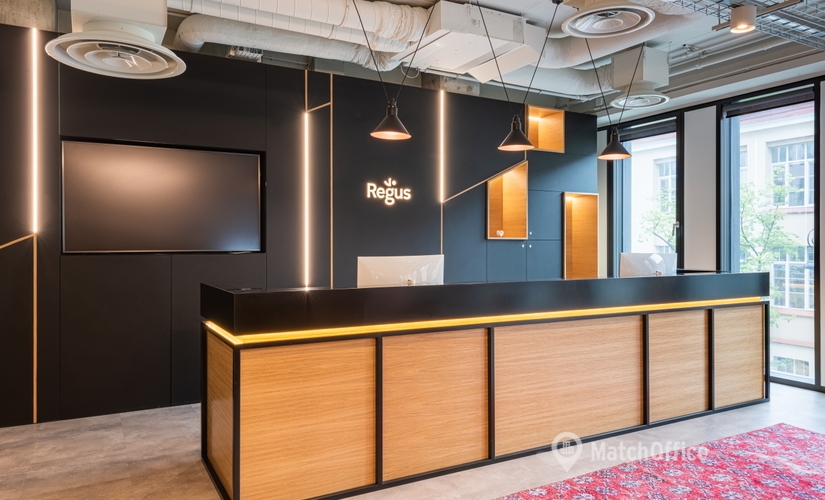 100 m² Conference space in Warszawa Śródmieście, Wspólna 70 (00-687) - 2 | MatchOffice.com