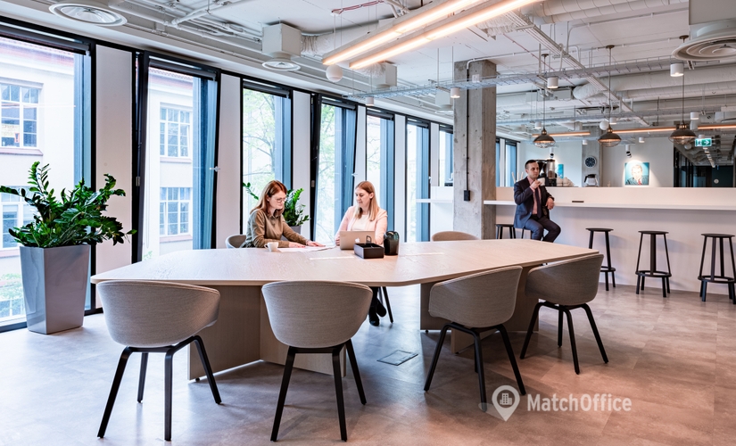 100 m² Convention center in Warszawa Śródmieście, Wspólna 70 (00-687) - 4 | MatchOffice.com