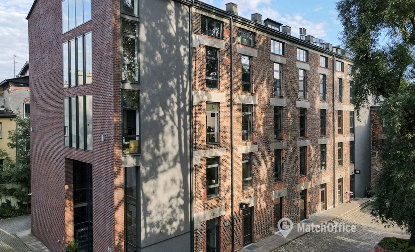 Office Krakusa 11 30-535 Krakow