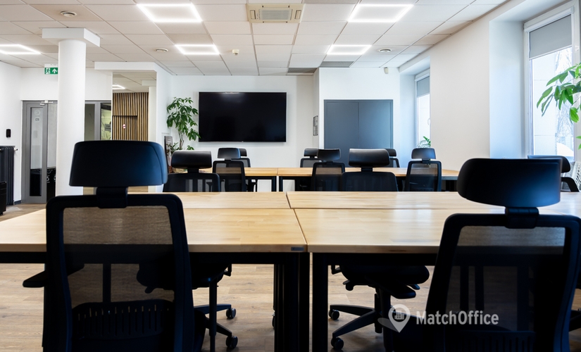 300 m² Business center in Lodz, Zachodnia 70 (90-403) - 2 | MatchOffice