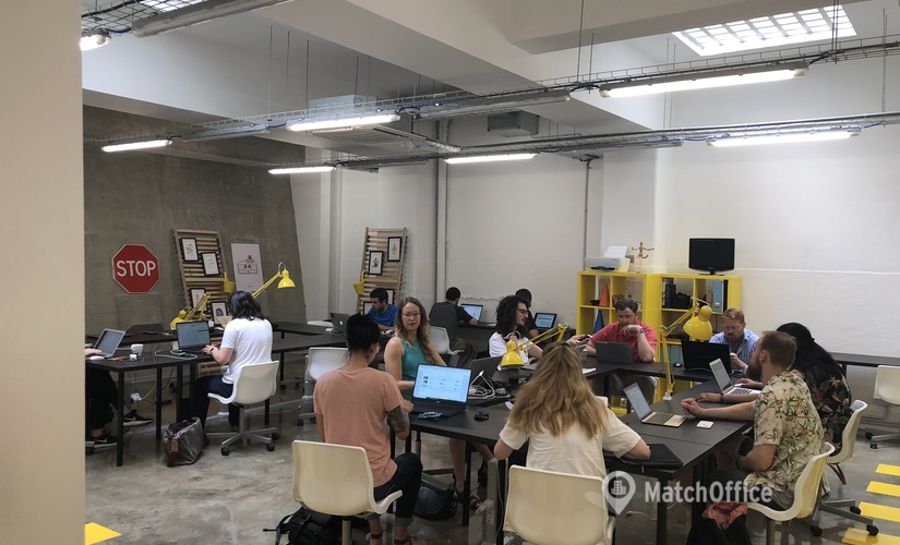 200 m² Co-working in Lisbon, Rua Damasceno Monteiro (1170-107) - 1 | MatchOffice