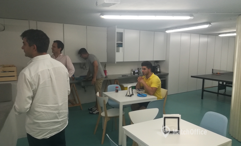 280 m² Shared workspace in Porto, Rua de 5 de Outubro 185 (4100-175) - 4 | MatchOffice.com