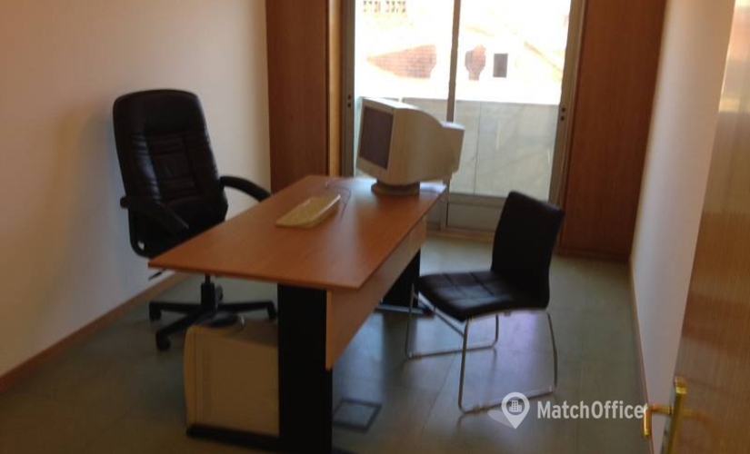 32 m² Coworking space in Lisbon, Avenida Fontes Pereira de Melo (1050-116) - 1 | MatchOffice