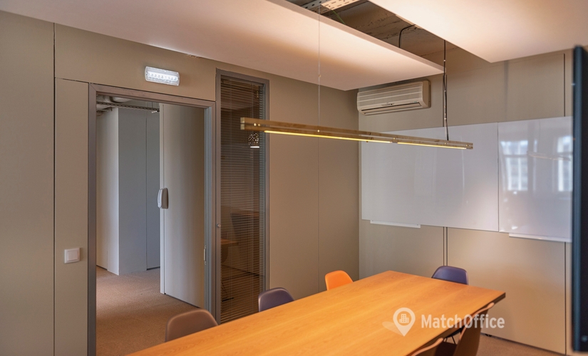 200 m² Business park in Lisbon, Av. Alm. Reis (1150-011) - 2 | MatchOffice