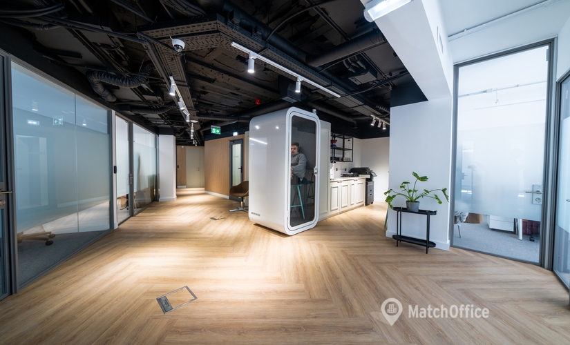 1800 m² Serviced office in Lisbon, Avenida Duque de Loulé 110 (1050-045) - 4 | MatchOffice.com