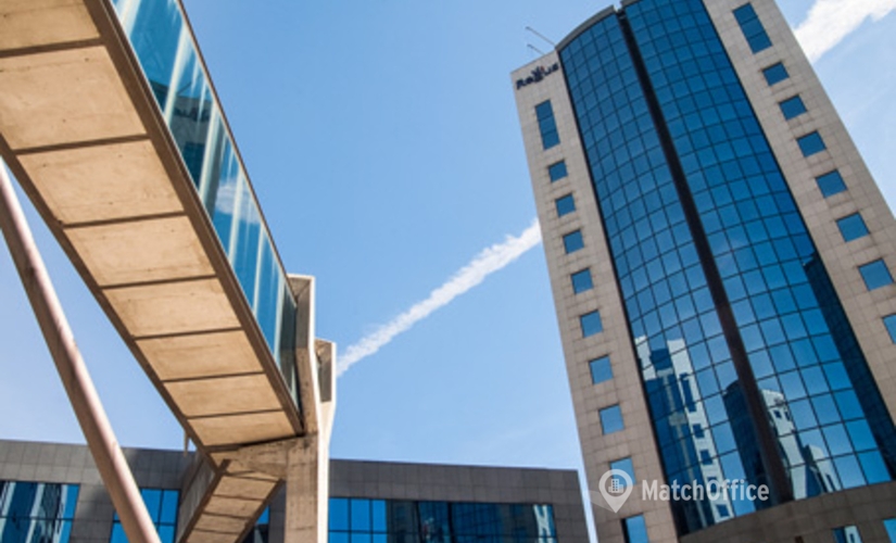 25 m² Meeting room in Lisbon, Centro Empresarial Torres de Lisboa (1600-209) - 2 | MatchOffice