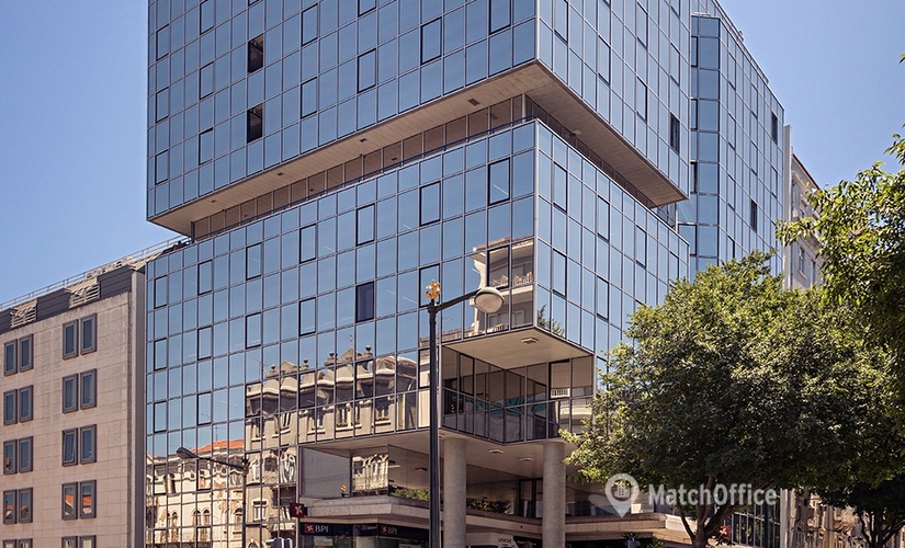 Office Av. António Augusto de Aguiar 1050-046 Lisbon