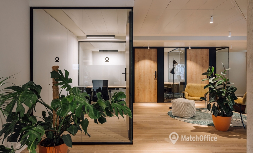 150 m² Shared workspace in Lisbon, Praça Marquês de Pombal 2 (1250-160) - 4 | MatchOffice.com