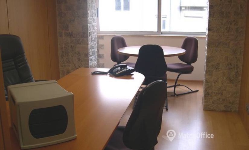 32 m² Serviced office building up for rent in Lisbon, Av. Barbosa du Bocage (1050-030) - 2 | MatchOffice.com