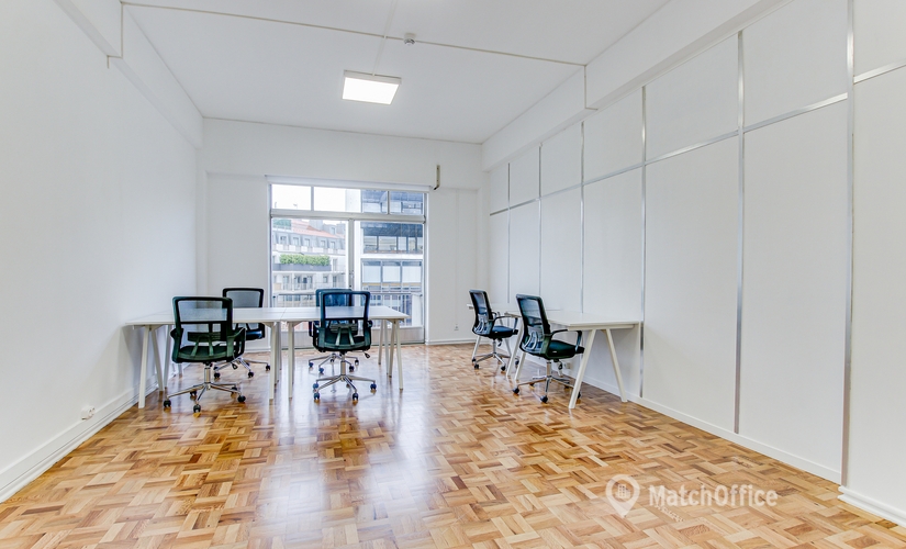 Office Rua Castilho 14C 1250-069 Lisbon