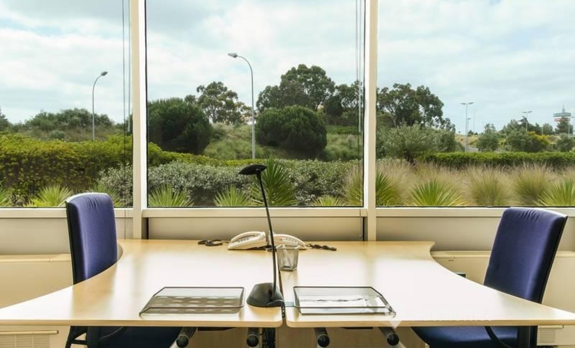 25 m² Business center place up for rent in Lisbon, Quinta da Fonte (2770-071) - 1 | MatchOffice.com