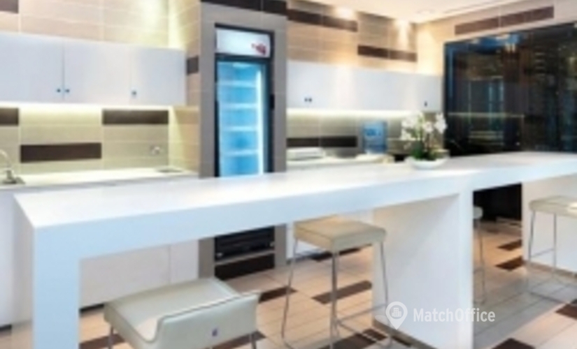 100 m² Convention center in Doha, 63 Airport Road (%[postal_code]) - 1 | MatchOffice