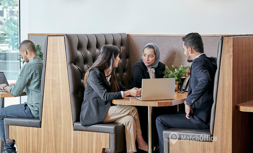 50 m² Meeting room in Doha, Levels 14 & 15 (%[postal_code]) - 2 | MatchOffice