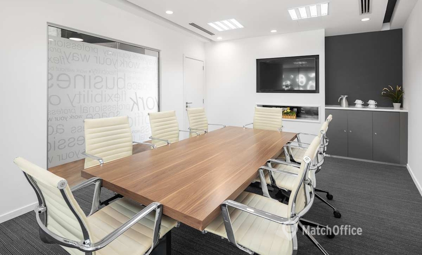 10 m² Coworking  in West bay, Gath building (%[postal_code]) - 1 | MatchOffice.com