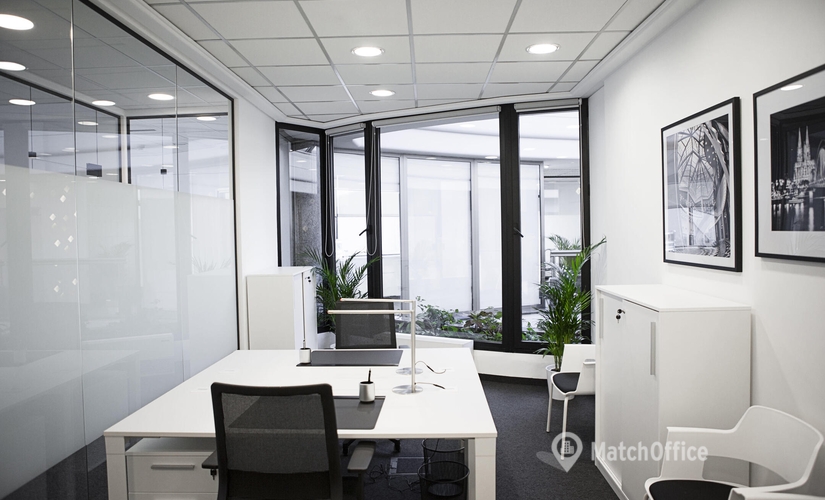 100 m² Serviced office in Belgrade, Kneza Mihaila 30 (04917) - 1 | MatchOffice.com