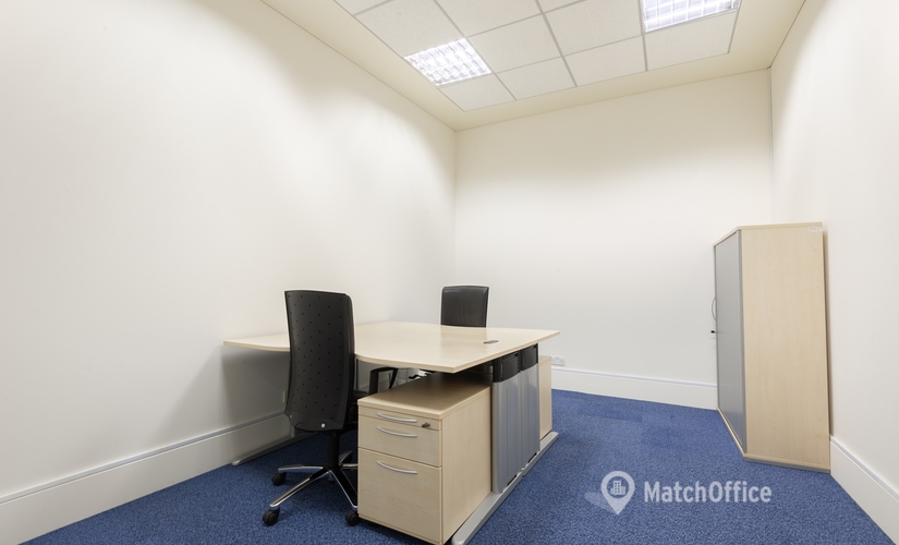 100 m² Business center building up for rent in Riyadh, 28th Floor (11321) - 3 | MatchOffice