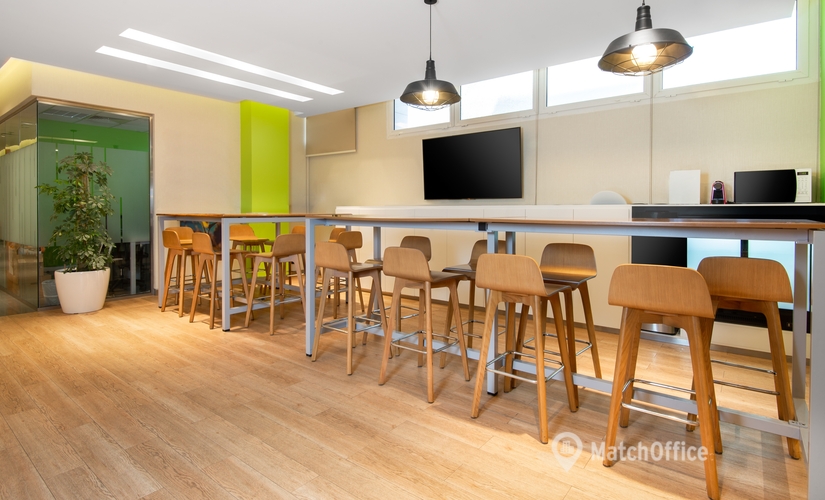 100 m² Shared workspace  in Riyadh, Imam Saud Bin Abdulaziz Bin Mohammed Road (12381) - 1 | MatchOffice.com