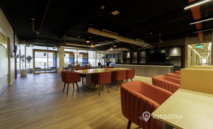 100 m² Business park property up for rent in Riyadh, King Abdulaziz Road (13315) - 2 | MatchOffice.com