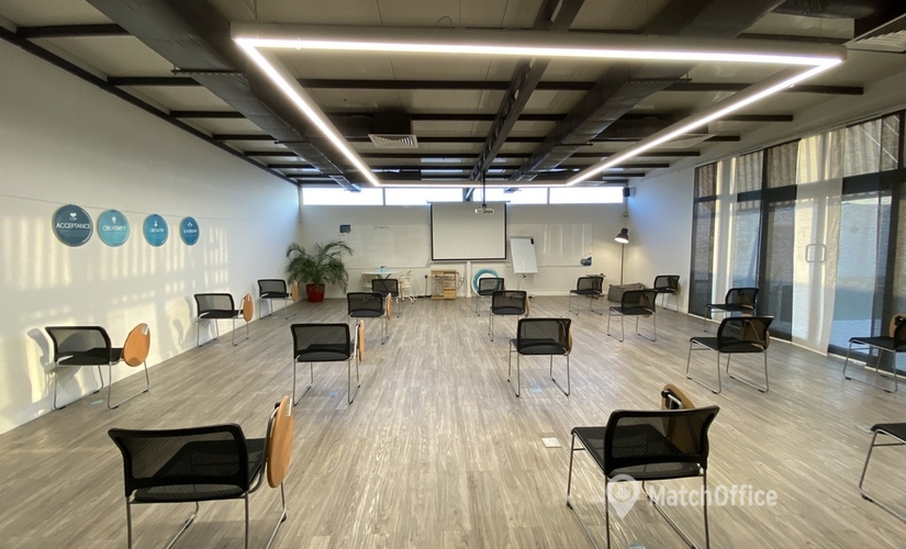 175 m² Convention center in Riyadh, Al Sharnaqah + Garden (12445) - 0 | MatchOffice