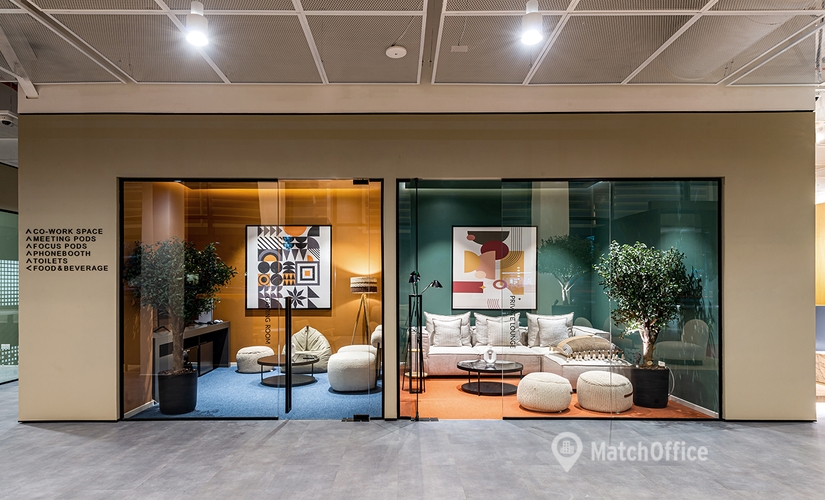 1800 m² Coworking  in Riyadh, King Abdul Aziz Branch Road 6627 (12432) - 2 | MatchOffice.com