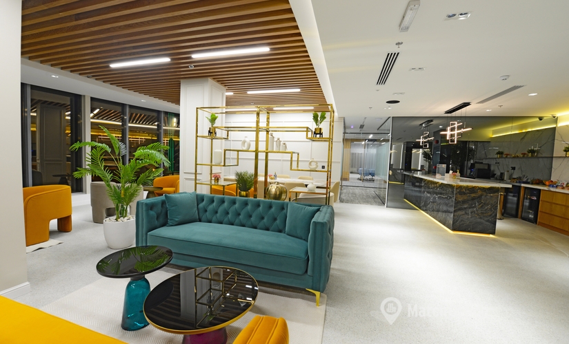 1000 m² Business space in Riyadh, King Fahd Rd (12611) - 1 | MatchOffice