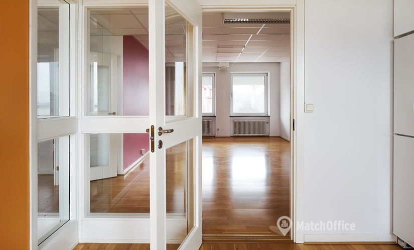 250 m² Företagscentrum att hyra i Malmö Kirseberg, Malmö (212 25) - 2 | MatchOffice.se