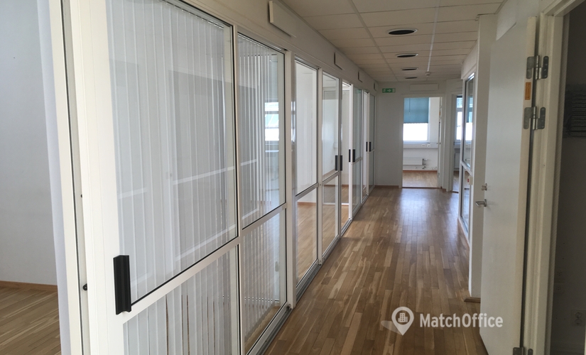 380 m² Business park building available to rent in Askim-Frolunda-Hogsbo, Beatrice Lesslies gata 3 (421 31) - 1 | MatchOffice