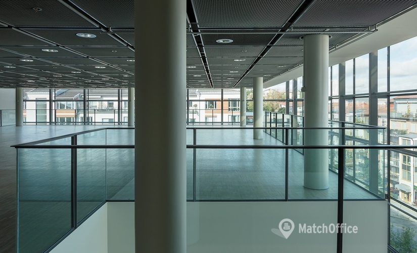 Kontorslokaler(Yta:1090 m²)	att hyra i Solna, Gustav III:s Boulevard 26, 169 73 Solna. Inga extra avgifter | MatchOffice.se