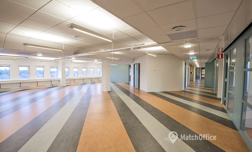 1700 m² Kontorshotell uthyres i Huddinge-Farsta, Farsta (123 43) - 0 | MatchOffice