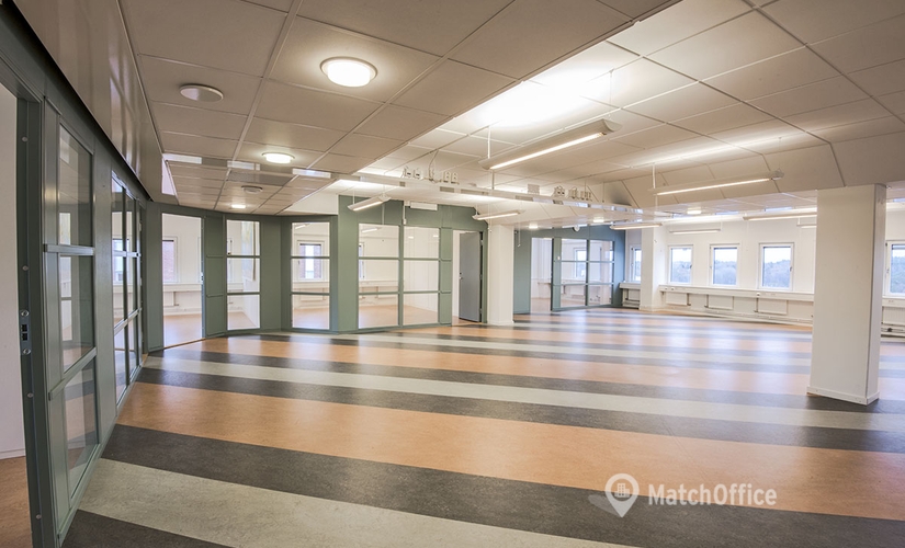 1700 m² Affärscentrum för uthyrning i Huddinge-Farsta, Farsta (123 43) - 3 | MatchOffice
