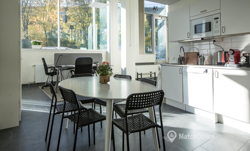 89 m² Business center building available to rent in Stockholm Sodermalm, Hammarby allé (120 32) - 0 | MatchOffice