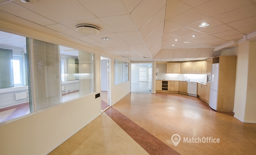 944 m² exklusiva Kontor för uthyrning i Huddinge-Farsta, Farsta (123 43) skulle vara fördelaktigt för ditt företag  - 4 | MatchOffice