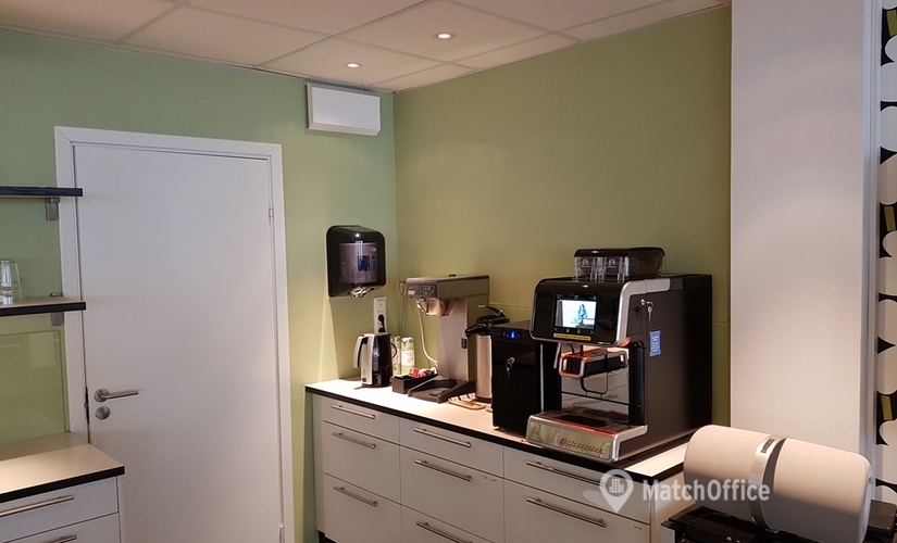 472 m² Commercial office up for rent in Norrmalm, Stockholm, 111 37  - 1 | MatchOffice