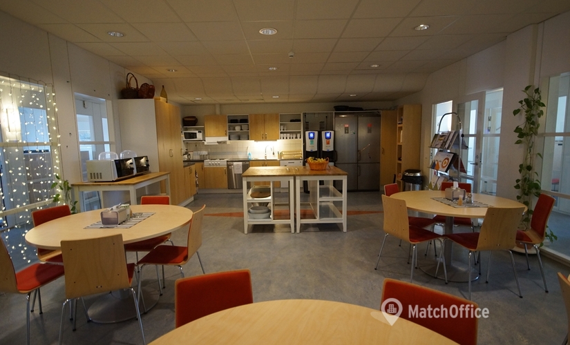 292 m² bekväma Kontor uthyres i Stockholm Söderort, Skarpnäck (128 30) erbjuder allt du behöver - 3 | MatchOffice