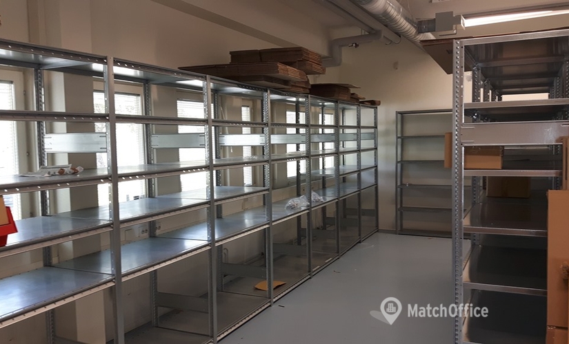 Verkstad(Yta:690 m²) att hyra i Spånga, Gunnebogatan 22, 163 53 Kista. Bra val | MatchOffice.se