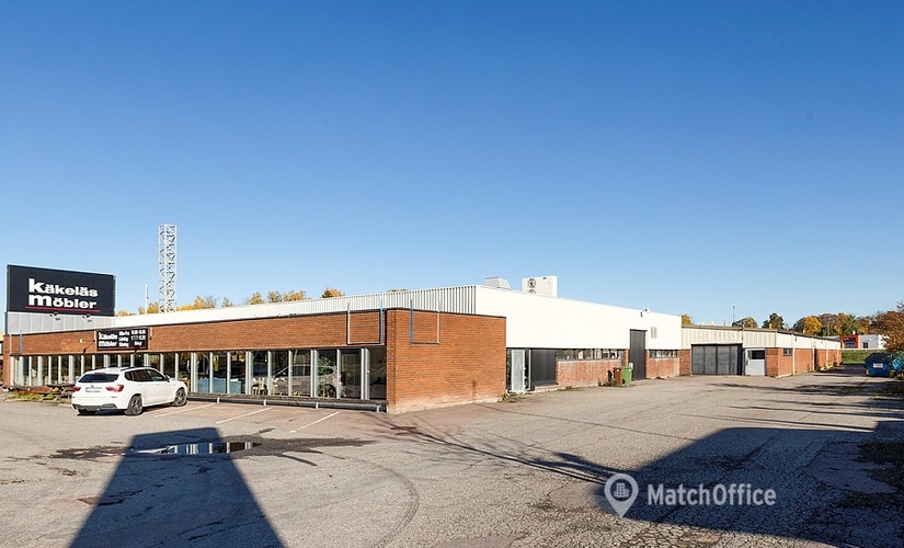 Lagerlokal(Yta:3200 m²) att hyra i Hejargränd 4, 721 33 Västerås. Fullt utbud av faciliteter | MatchOffice.se																	