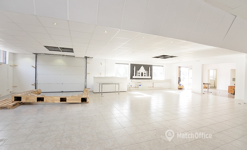 2000 m² Industrilokal uthyres i Järfälla, Järfälla (175 43) - 3 | MatchOffice