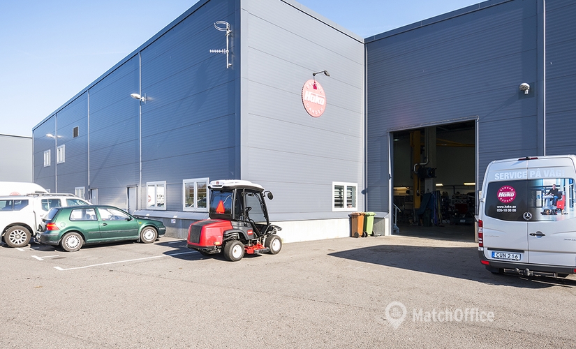 1262 m² Verkstad för uthyrning i Fosie, Malmö (213 76) - 1 | MatchOffice.se