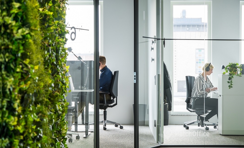 Hyr bekväm 30 m² Co-working i Malmö Västra Hamnen, Einar Hansens Esplanad 29 (211 75) - 3 | MatchOffice.se