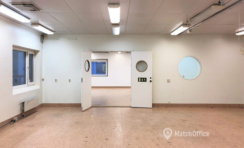 914 m² bekväma Kontor för uthyrning i Huddinge-Farsta, Huddinge (141 44) möter alla dina behov  - 3 | MatchOffice.se