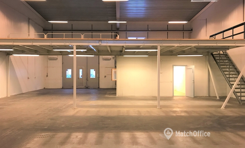 424 m² Lager att hyra i Stockholm Norrort, Vallentuna (186 40) - 3 | MatchOffice.se