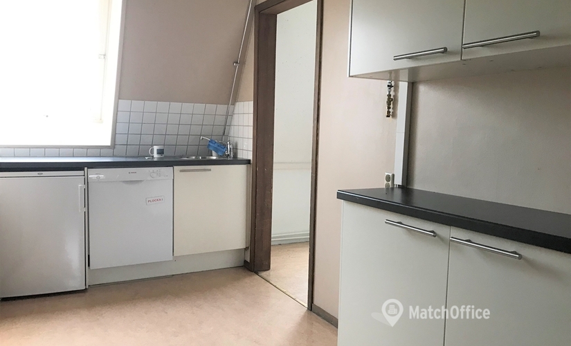 186 m² exklusiva Kontorsrum att hyra i Bromma, Bromma (168 69) skulle vara fördelaktigt för ditt företag  - 4 | MatchOffice.se