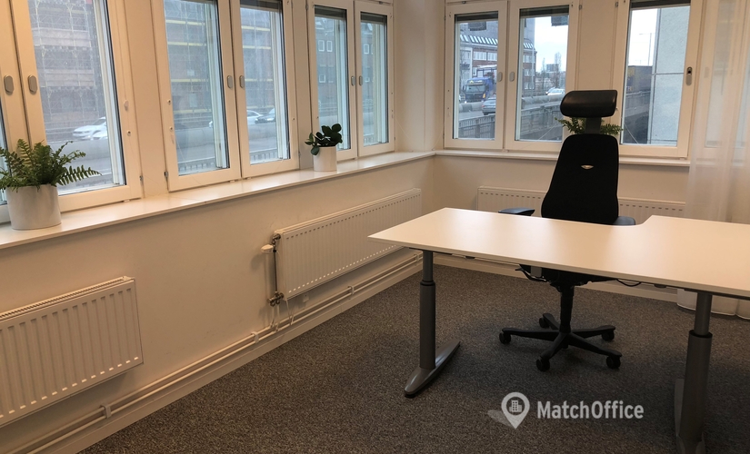 195 m² Business space place for rent in Kungsholmen, Warfvinges väg 31 (112 51) - 4 | MatchOffice.com