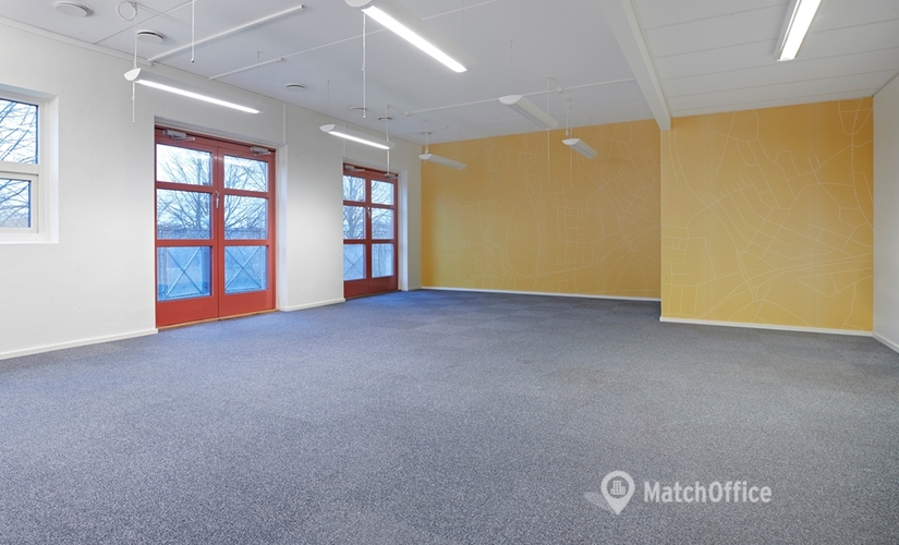 450 m² moderna Kontorsrum uthyres i Husie, Malmö (212 35) skulle vara fördelaktigt för ditt företag  - 4 | MatchOffice.se