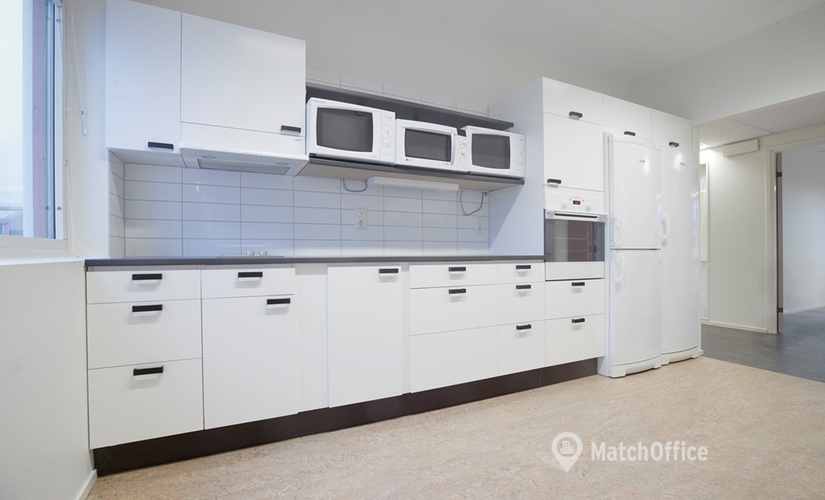 450 m² flexibla Kontorslokaler uthyres i Husie, Malmö (212 35) skulle vara fördelaktigt för ditt företag  - 3 | MatchOffice