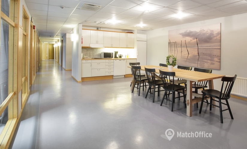Coworking(Yta:30 m²) för uthyrning i Orrekulla Industrigata 36, 425 36 Lundby. Lång- och korttidsuthyrning | MatchOffice.se